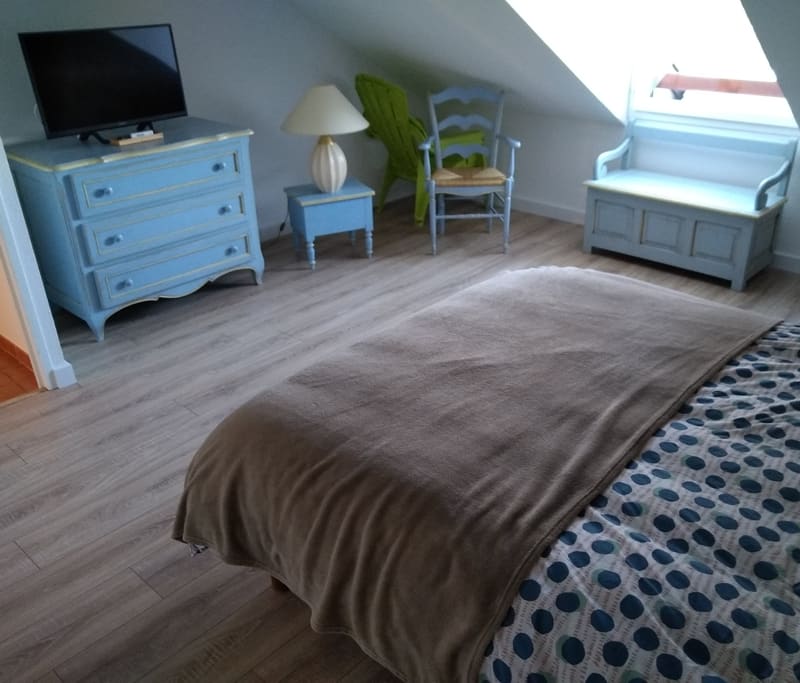 Parquet de chambre par la menuiserie-ébénisterie Mont Bois (05200 Embrun, Hautes-Alpes, région PACA)